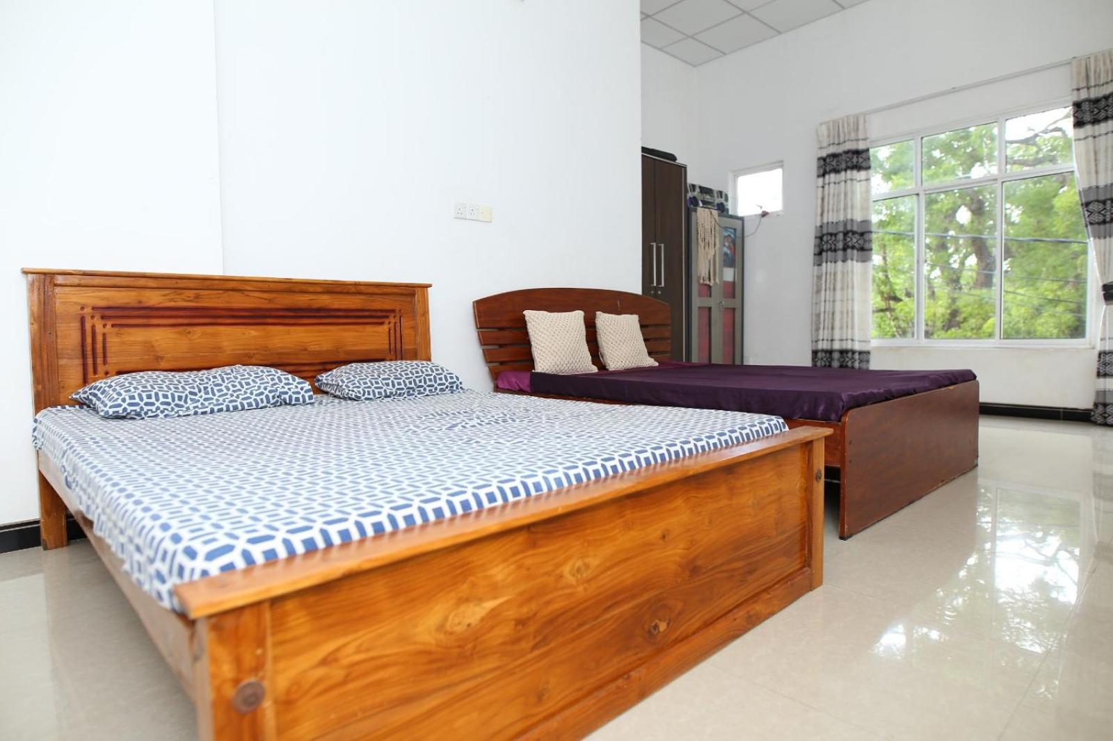 Sujee'S Guest House With Two Bed Rooms Anuradhapura Kültér fotó