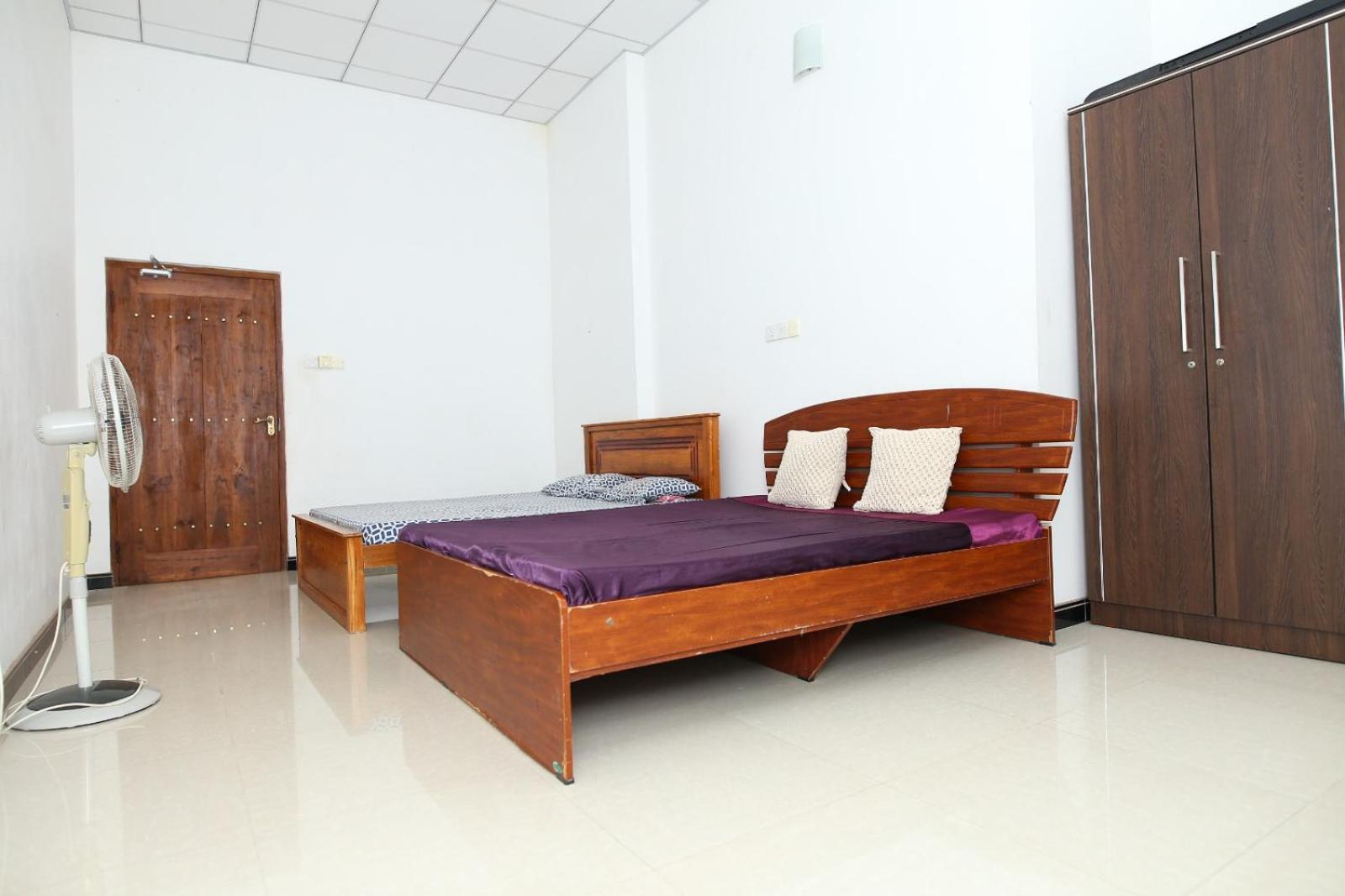 Sujee'S Guest House With Two Bed Rooms Anuradhapura Kültér fotó