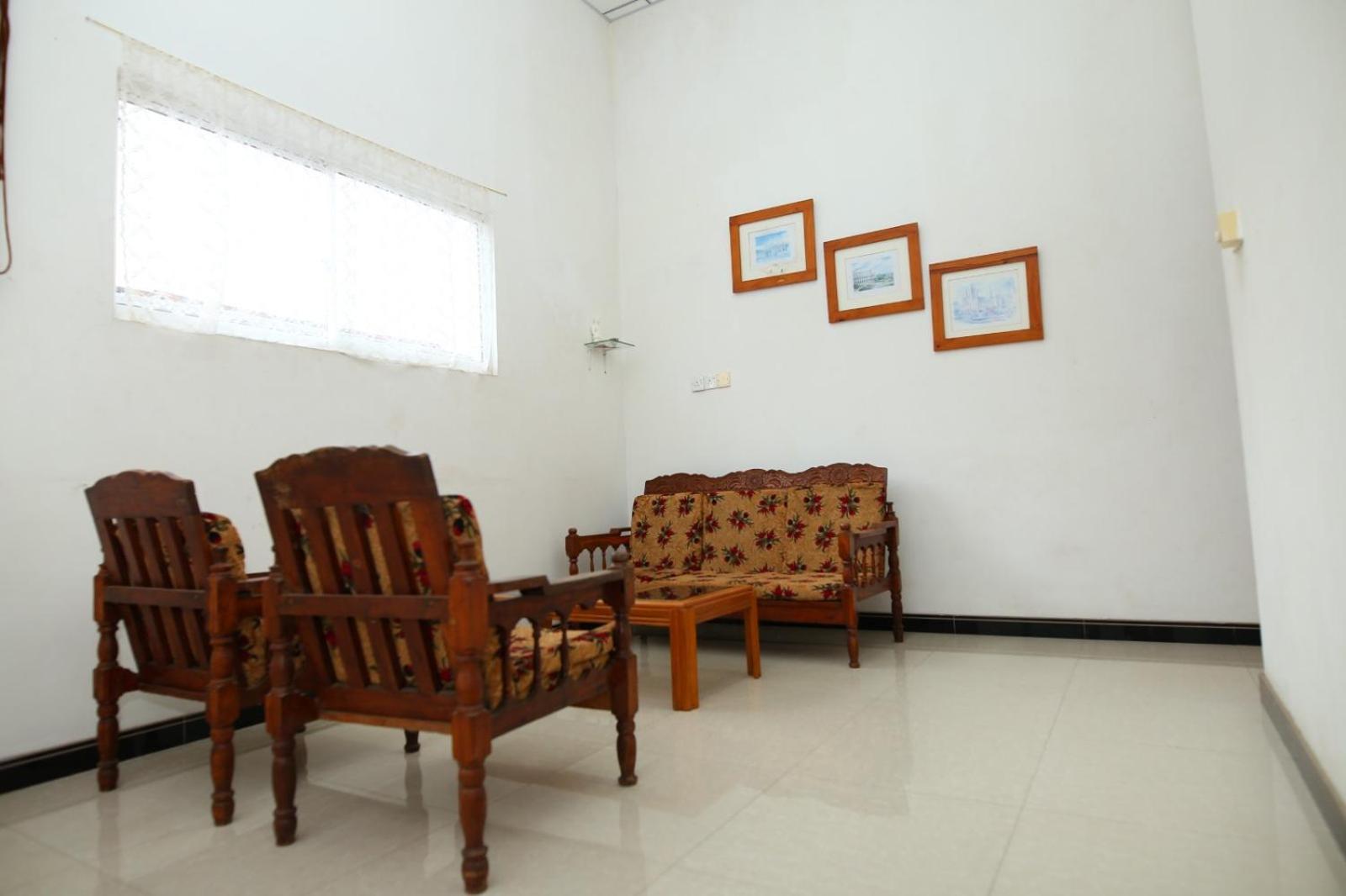 Sujee'S Guest House With Two Bed Rooms Anuradhapura Kültér fotó