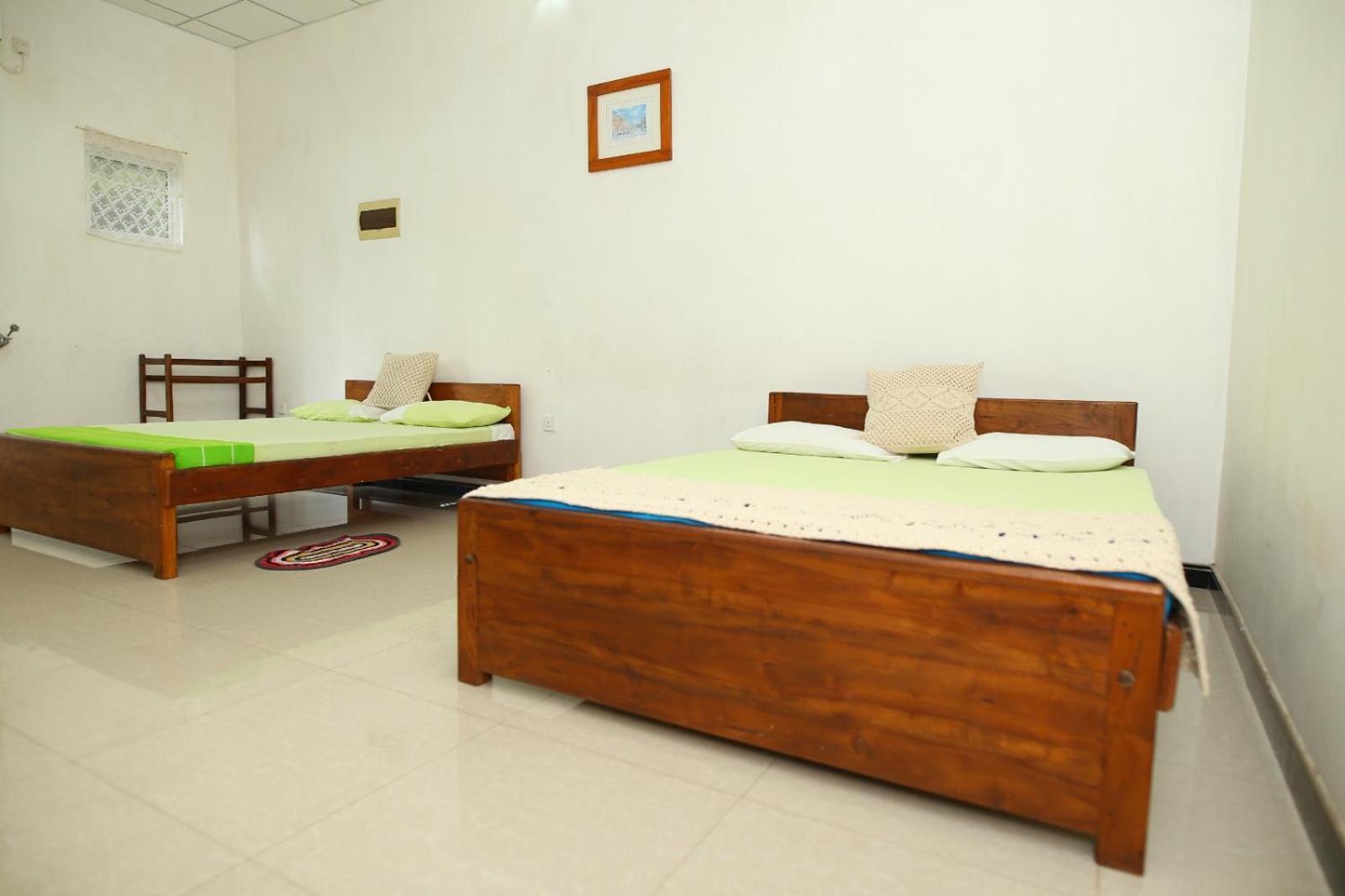 Sujee'S Guest House With Two Bed Rooms Anuradhapura Kültér fotó